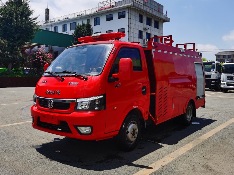 東風(fēng)途逸    1噸     水罐消防車